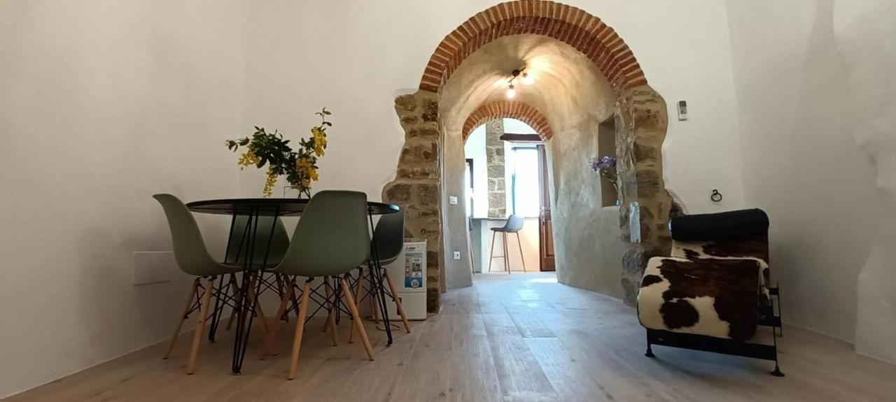 Casa Angolo Cantina Nel Castello Montegiovi 外观 照片