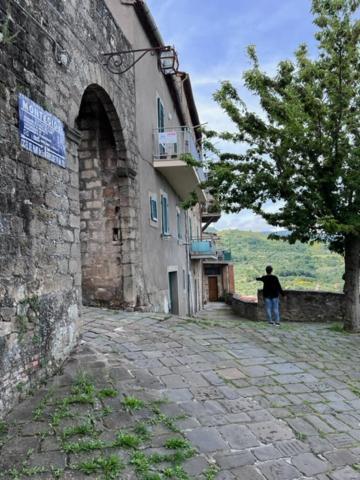 Casa Angolo Cantina Nel Castello Montegiovi 外观 照片